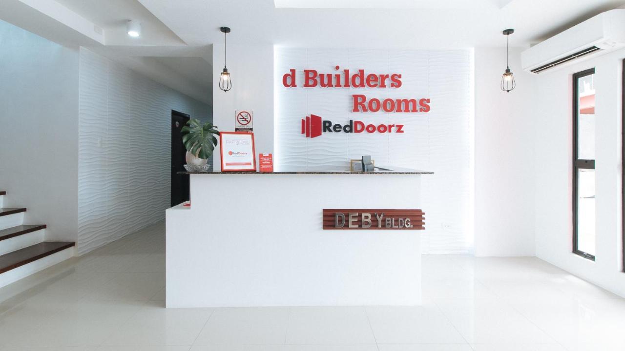 Reddoorz Plus At Dbuilders Poblacion Bgc Taguig Exterior foto